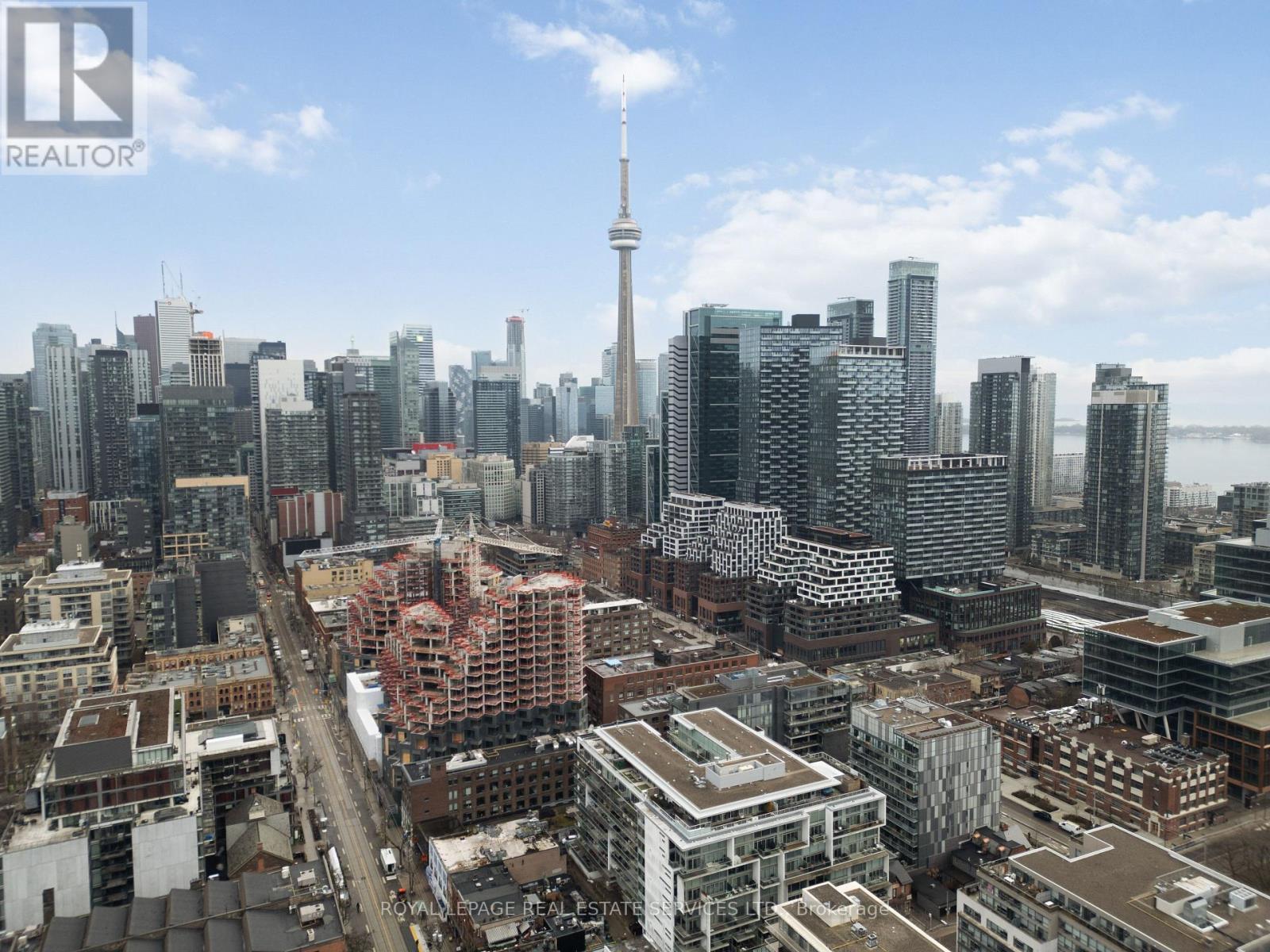 1128 - 629 King Street W, Toronto, ON - Outdoor With View