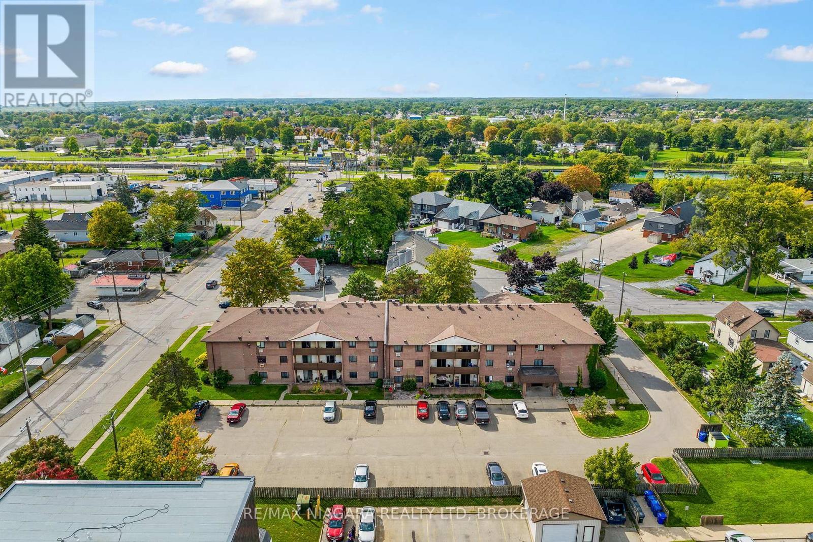 323 - 72 Main Street E, Port Colborne (Bethel), ON - Outdoor With View
