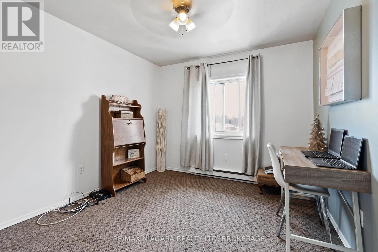 323 - 72 Main Street E, Port Colborne (Bethel), ON - Indoor Photo Showing Other Room