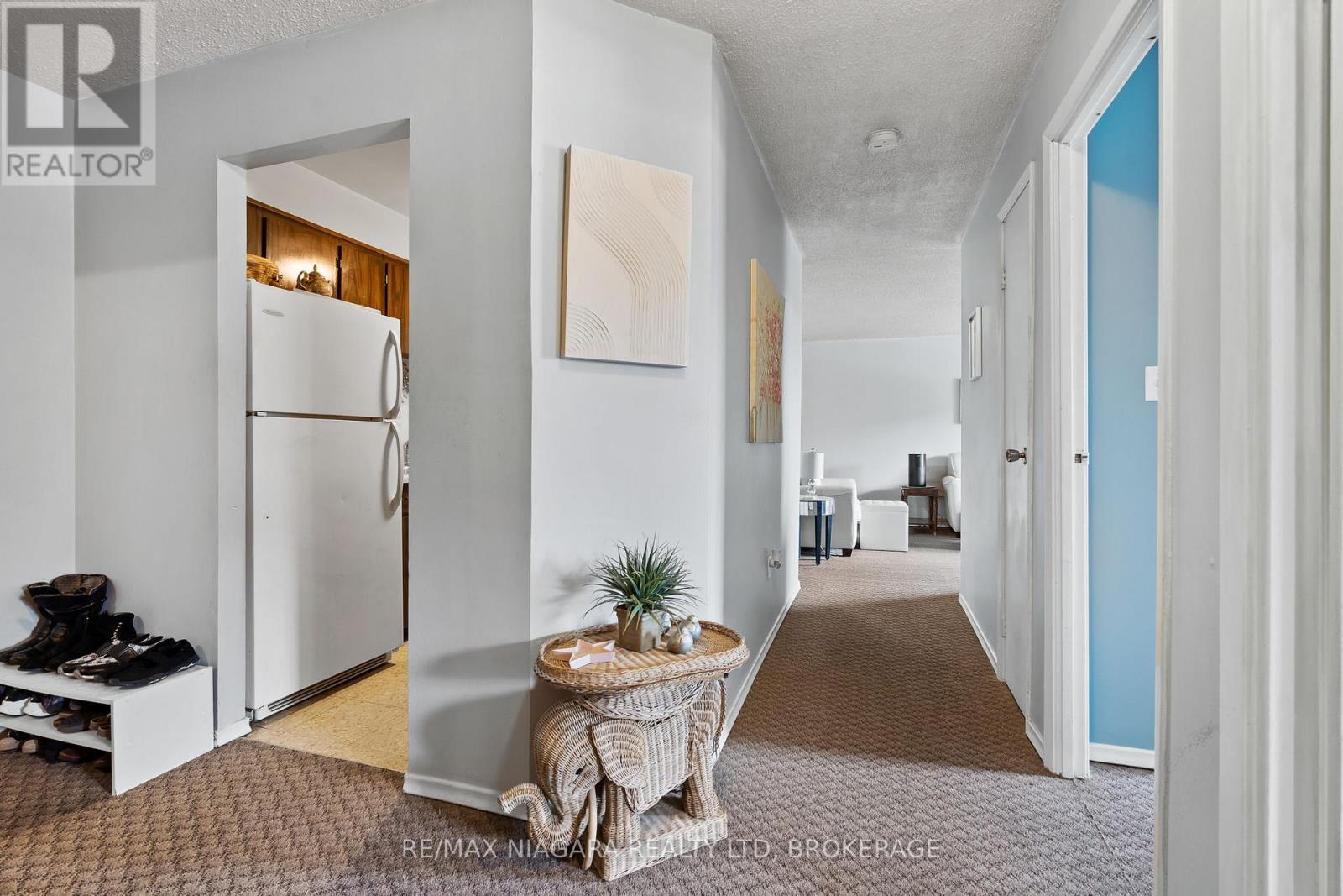 323 - 72 Main Street E, Port Colborne (Bethel), ON - Indoor Photo Showing Other Room