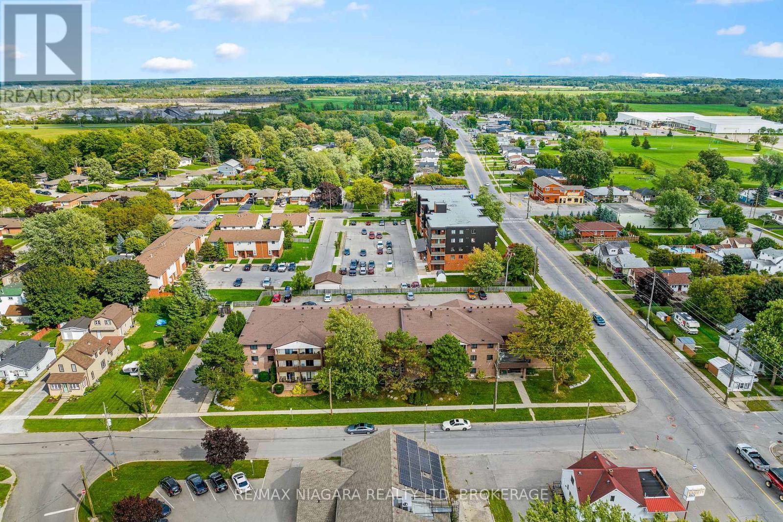 323 - 72 Main Street E, Port Colborne (Bethel), ON - Outdoor With View