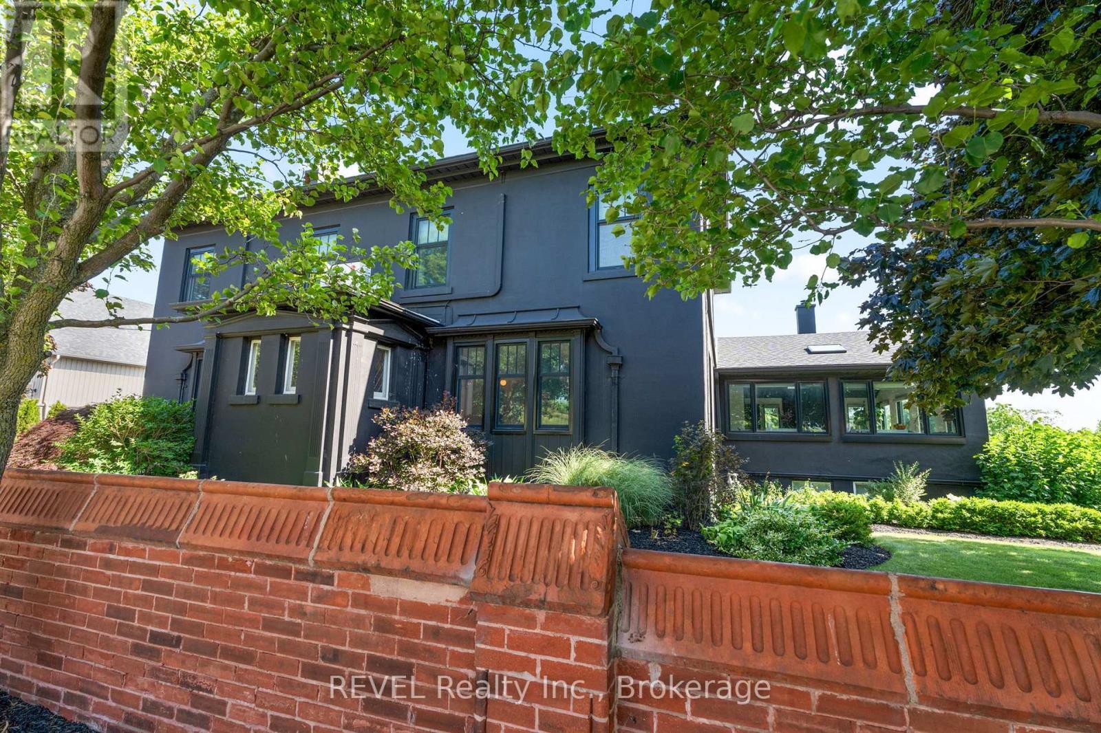 3543 King Street, Lincoln (Escarpment), ON - Outdoor