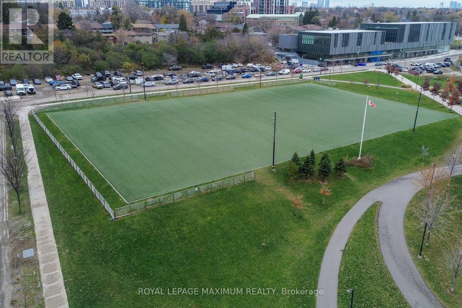 502 - 95 Mcmahon Drive, Toronto, ON - Outdoor With View