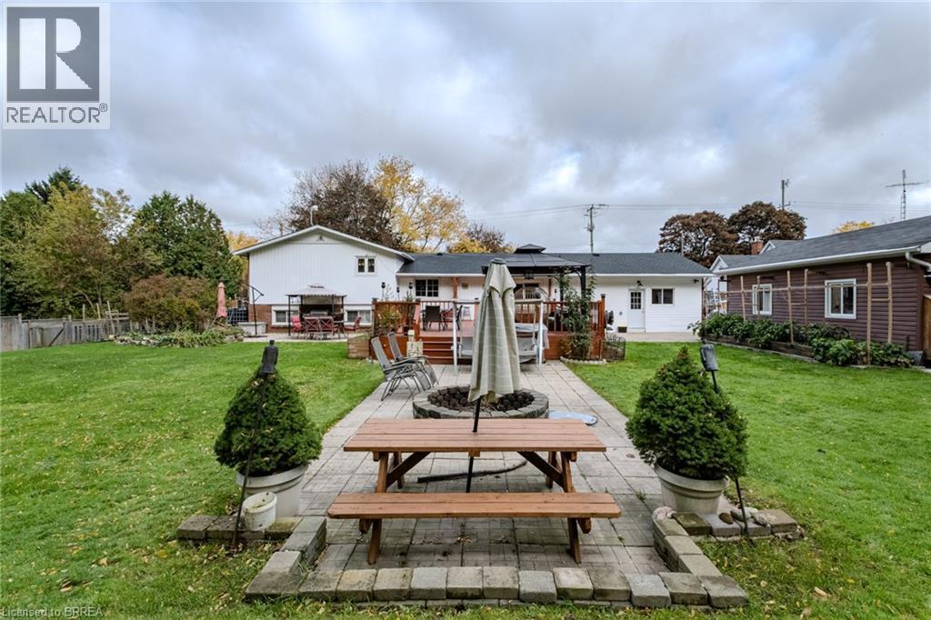 2104 Governors Road, Hamilton, ON - Outdoor With Deck Patio Veranda