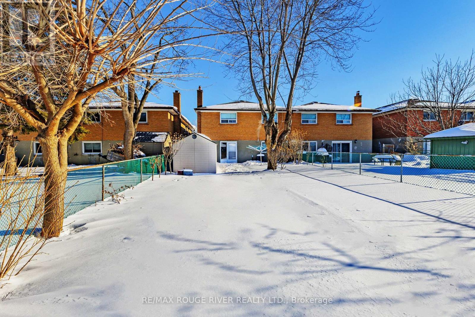 224 Fairglen Avenue, Toronto, ON - Outdoor