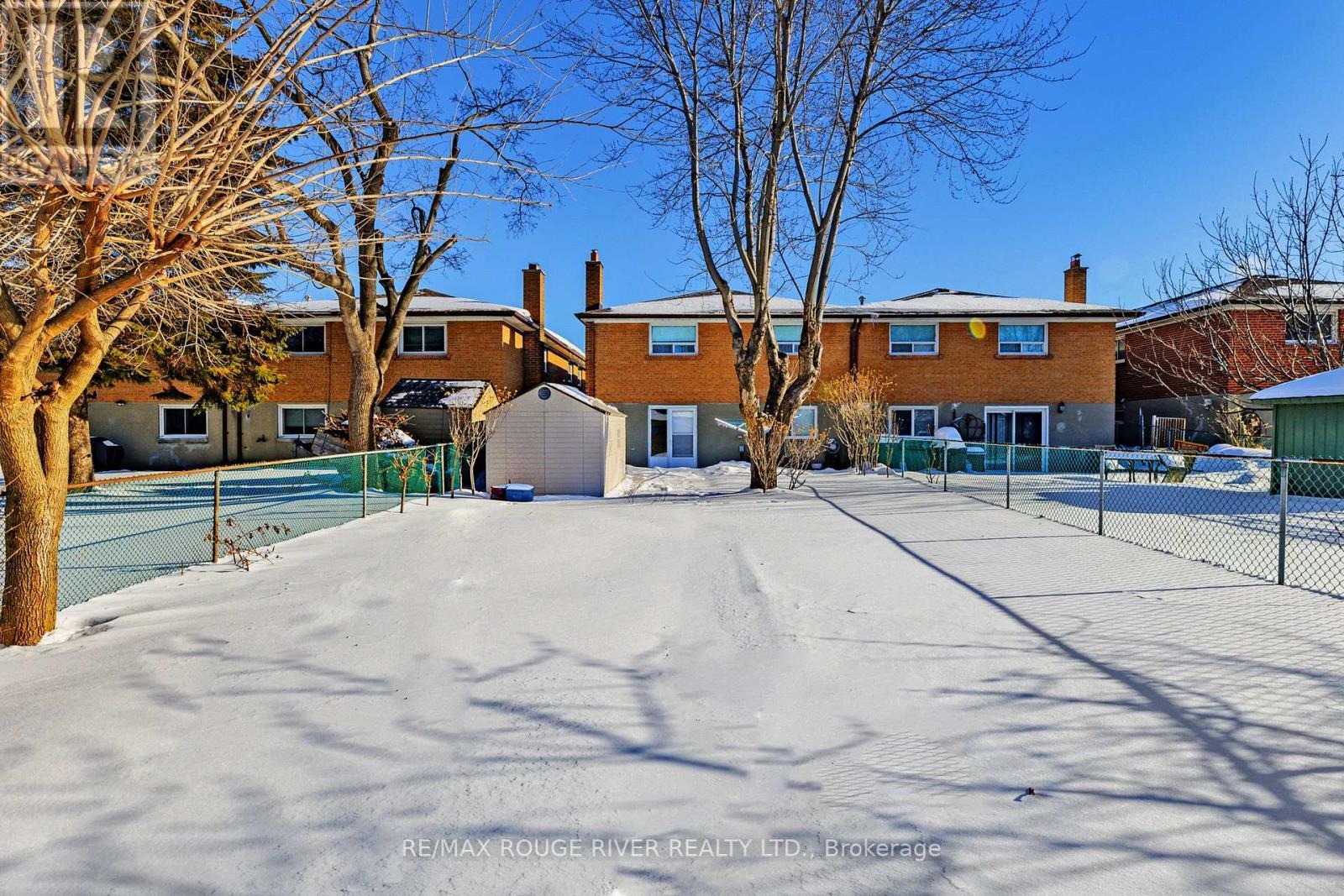 224 Fairglen Avenue, Toronto, ON - Outdoor