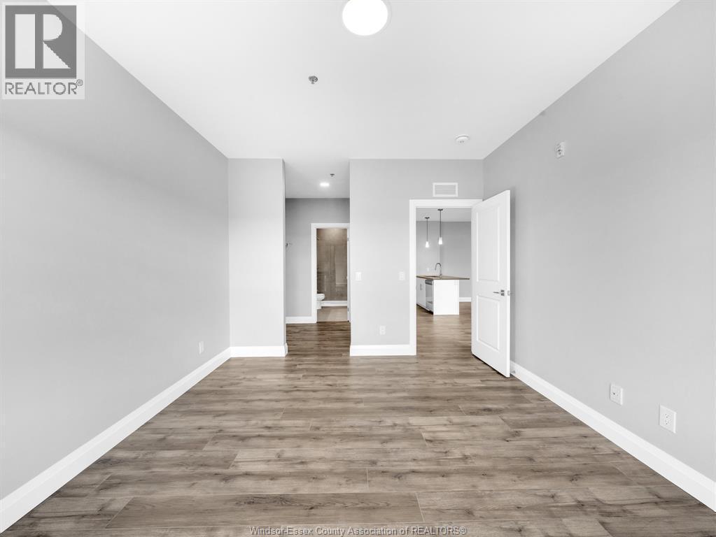 4785 Walker Road Unit# 604, Windsor, ON - Indoor Photo Showing Other Room