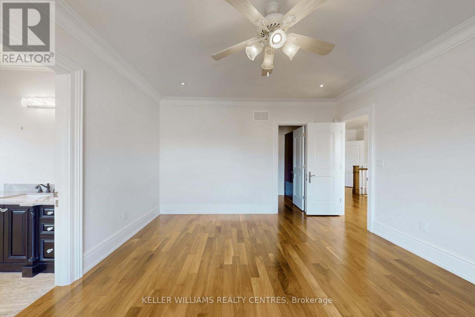 33 Maple Grove Avenue, Richmond Hill, ON - Indoor Photo Showing Other Room