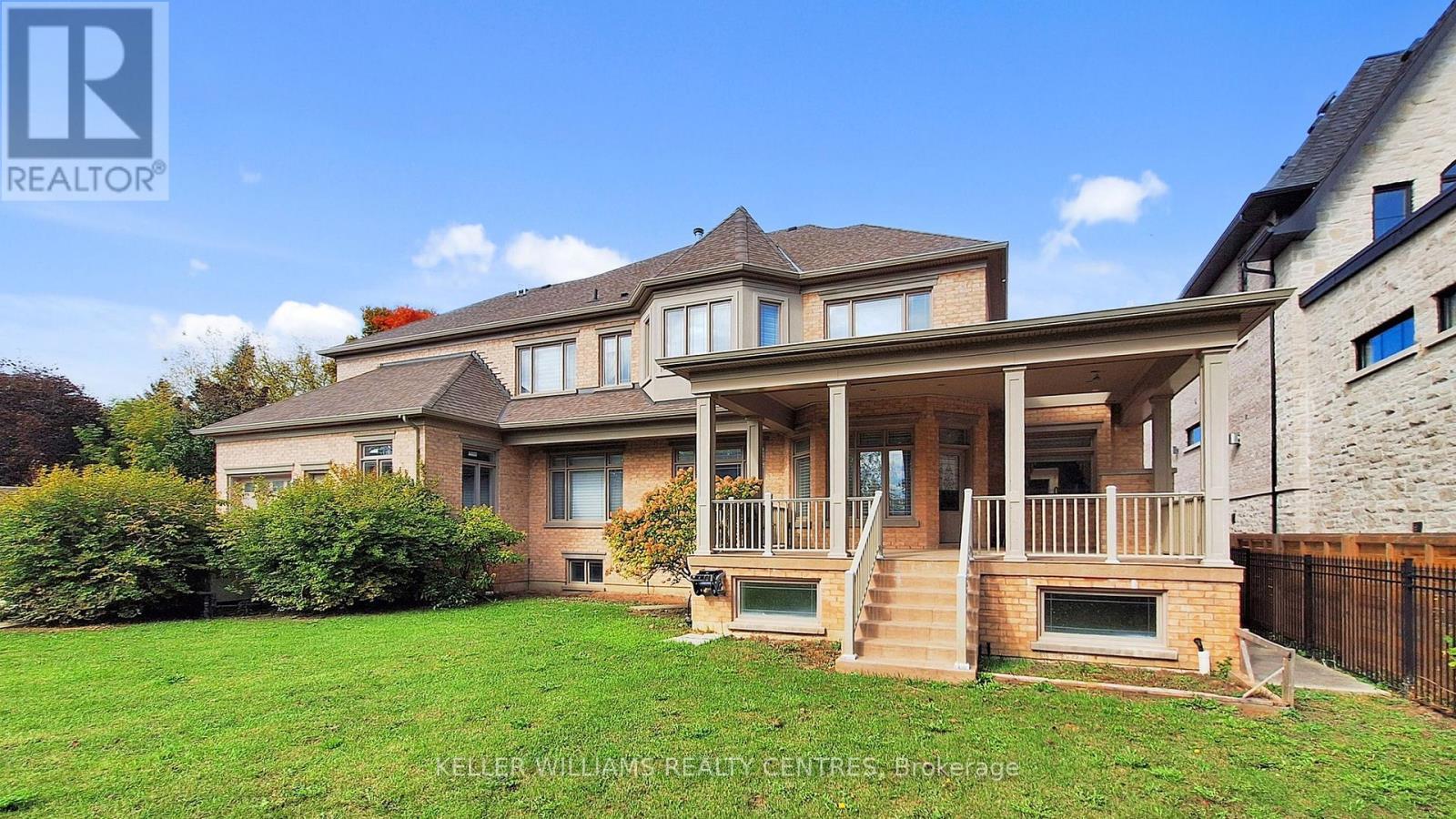 33 Maple Grove Avenue, Richmond Hill, ON - Outdoor With Deck Patio Veranda