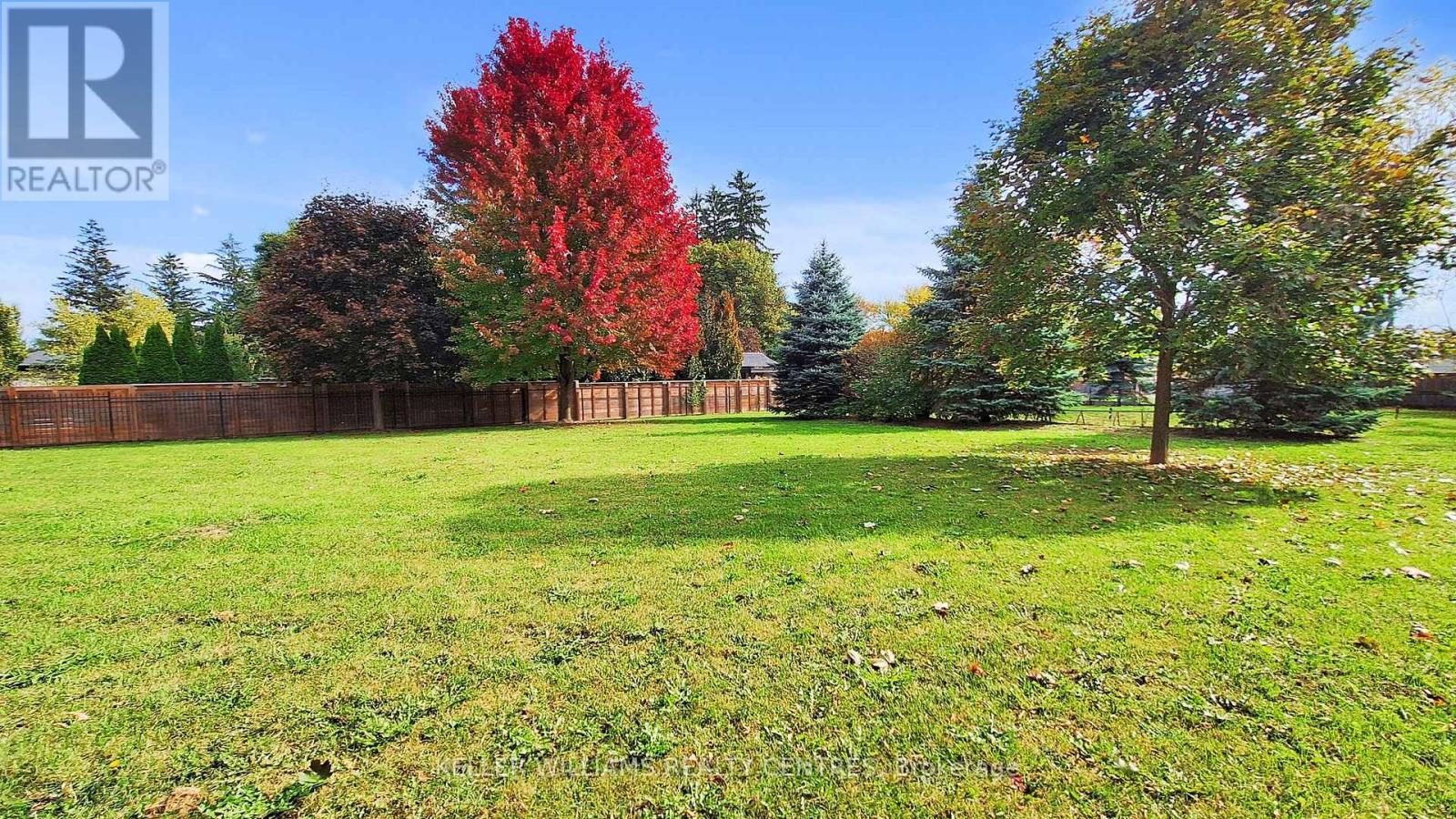 33 Maple Grove Avenue, Richmond Hill, ON - Outdoor