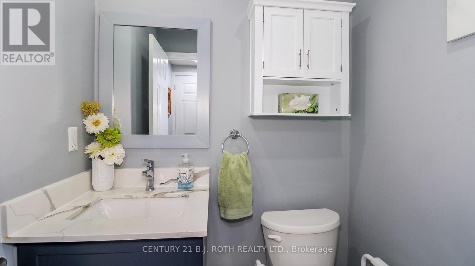 3 Coleman Drive, Barrie, ON - Indoor Photo Showing Bathroom