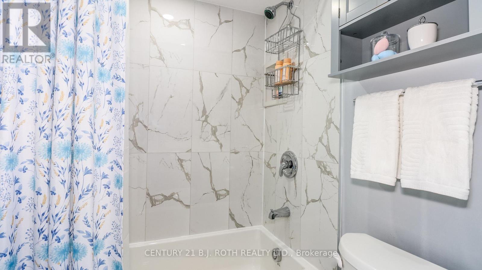 3 Coleman Drive, Barrie, ON - Indoor Photo Showing Bathroom