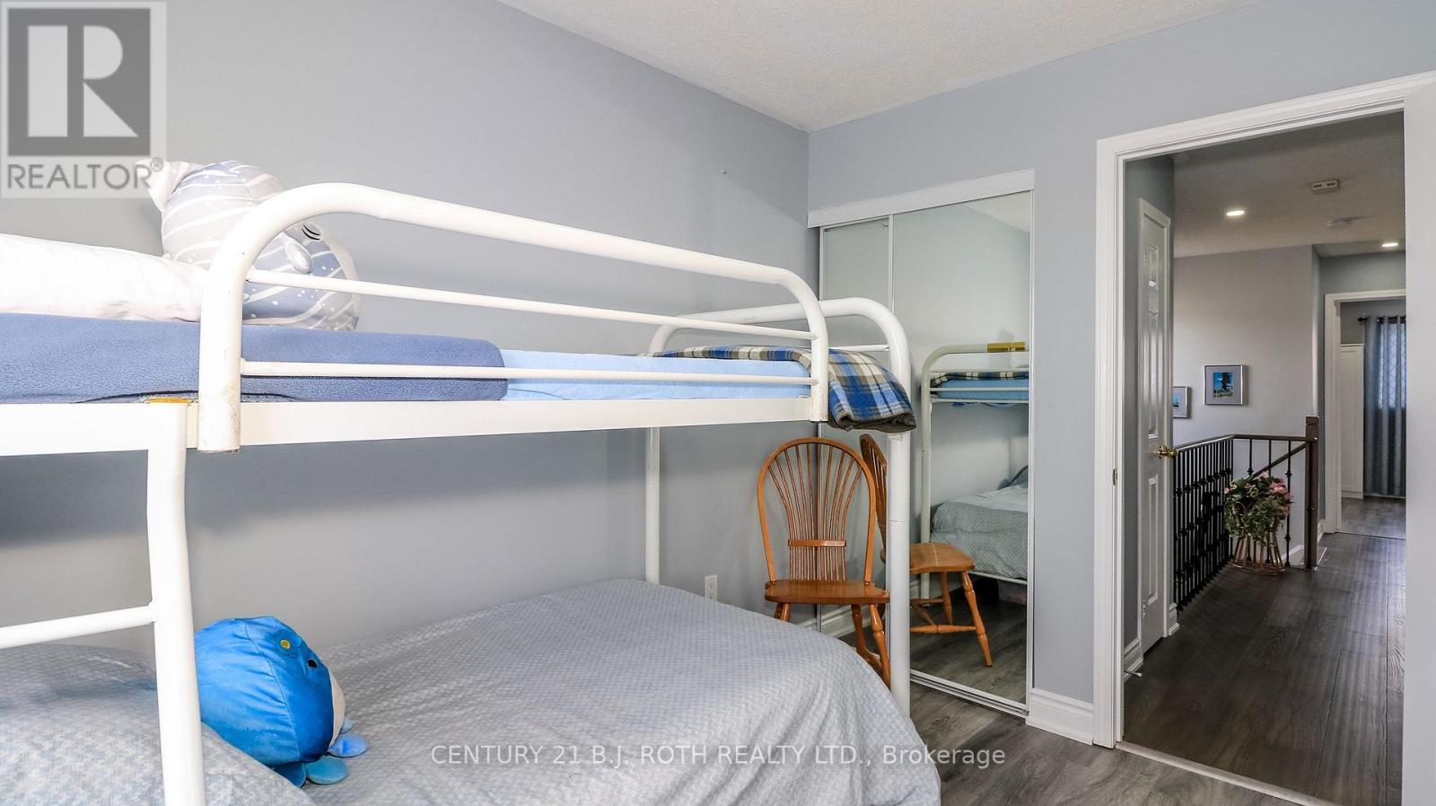3 Coleman Drive, Barrie, ON - Indoor Photo Showing Bedroom