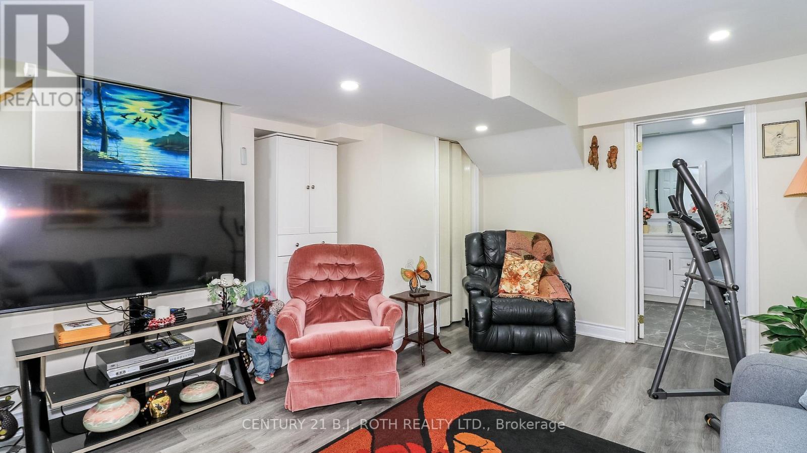 3 Coleman Drive, Barrie, ON - Indoor