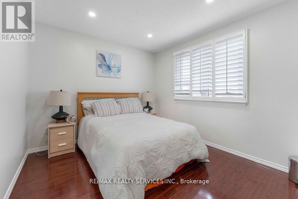 12 Nuttall Street, Brampton, ON - Indoor Photo Showing Bedroom