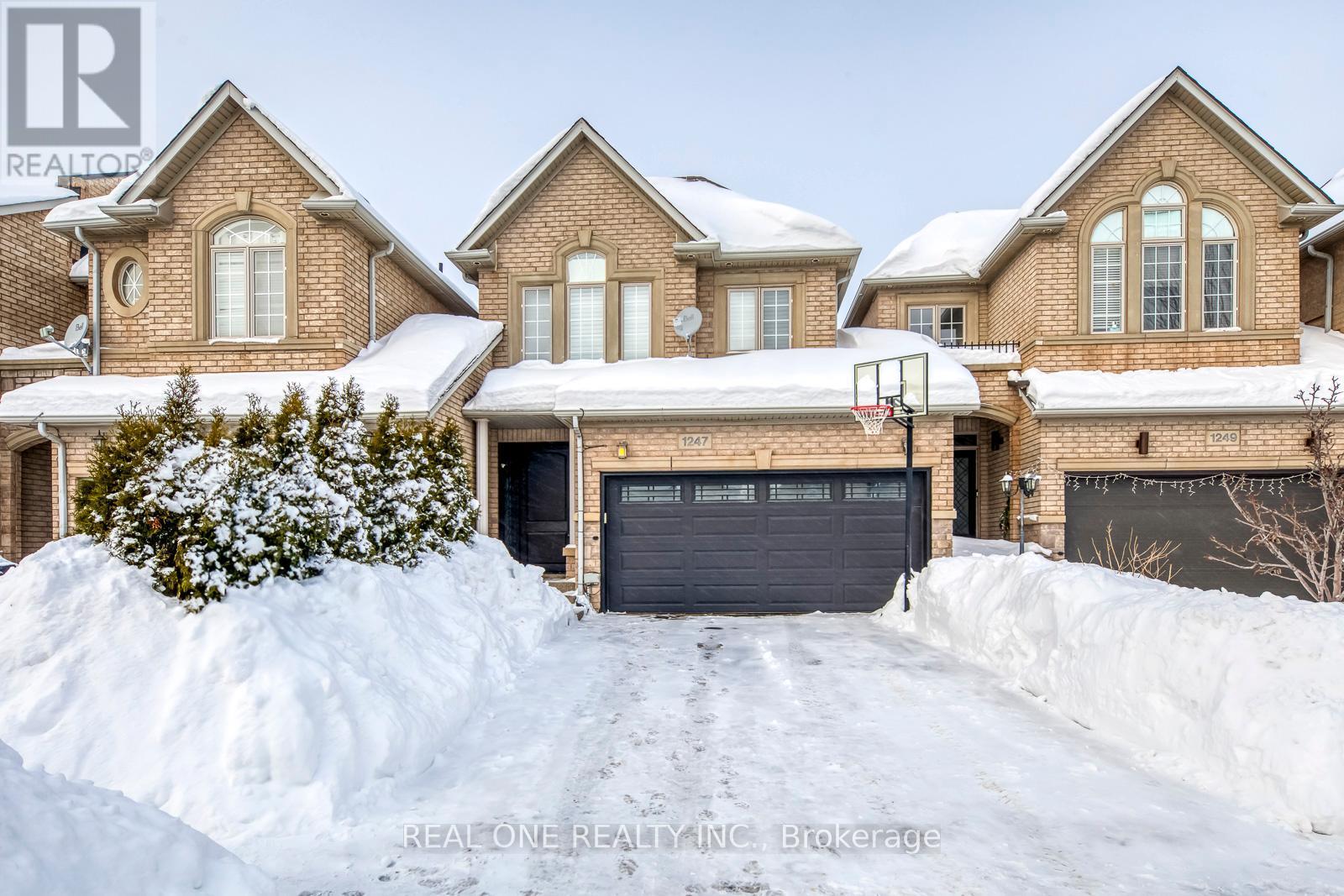1247 Agram Drive, Oakville, ON - Outdoor With Facade