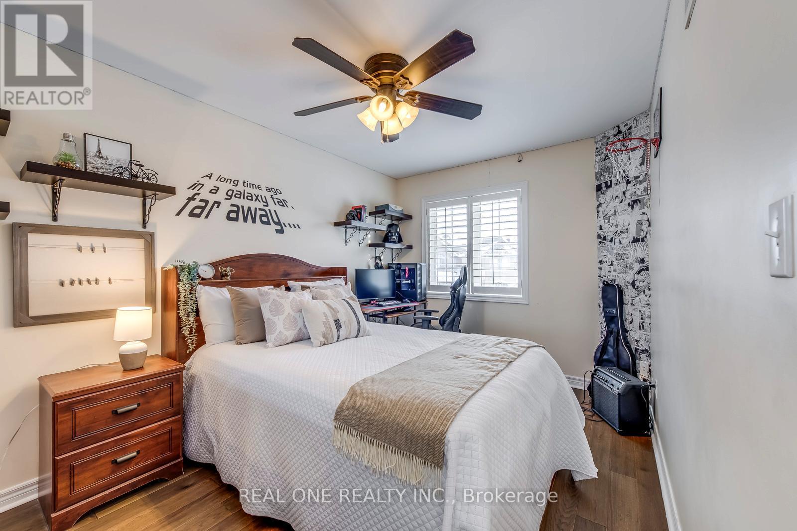 1247 Agram Drive, Oakville, ON - Indoor Photo Showing Bedroom