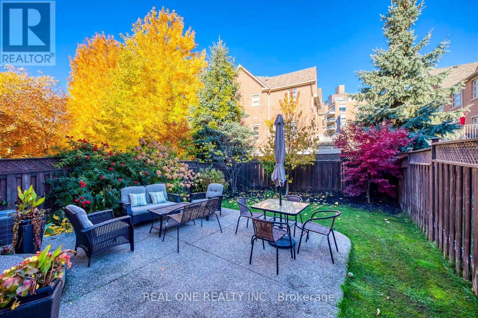 1247 Agram Drive, Oakville, ON - Outdoor With Deck Patio Veranda