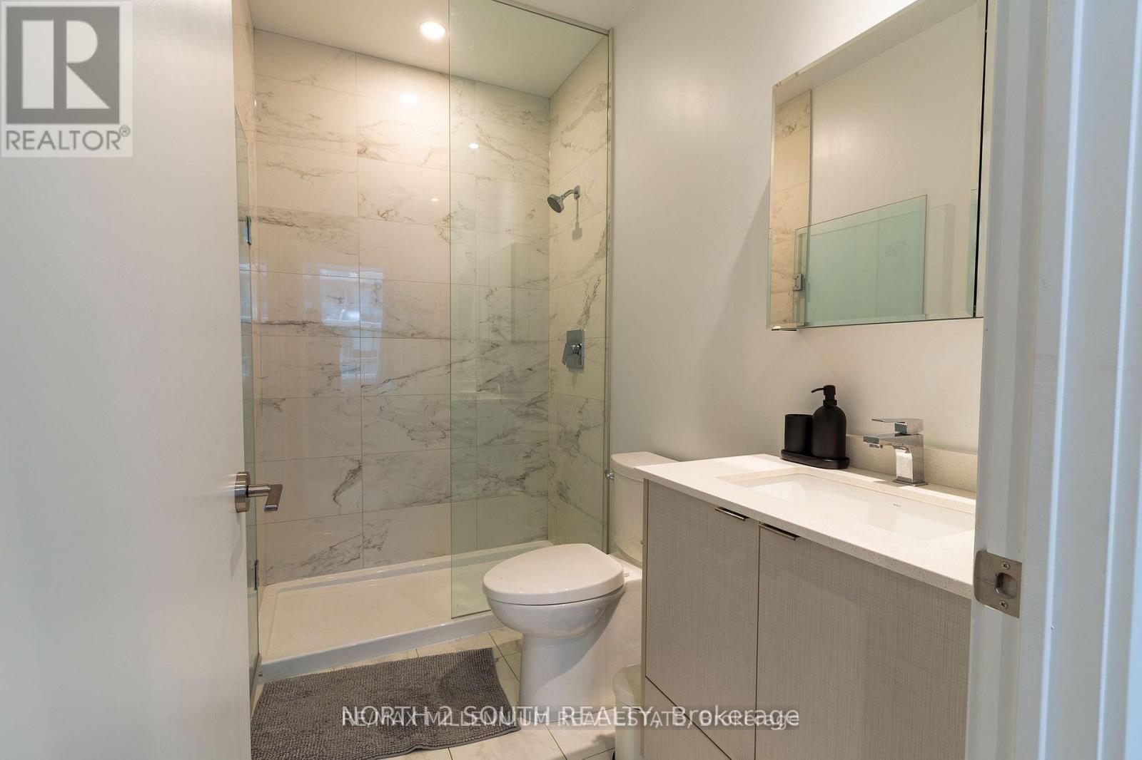 3205 - 1928 Lakeshore Boulevard, Toronto, ON - Indoor Photo Showing Bathroom