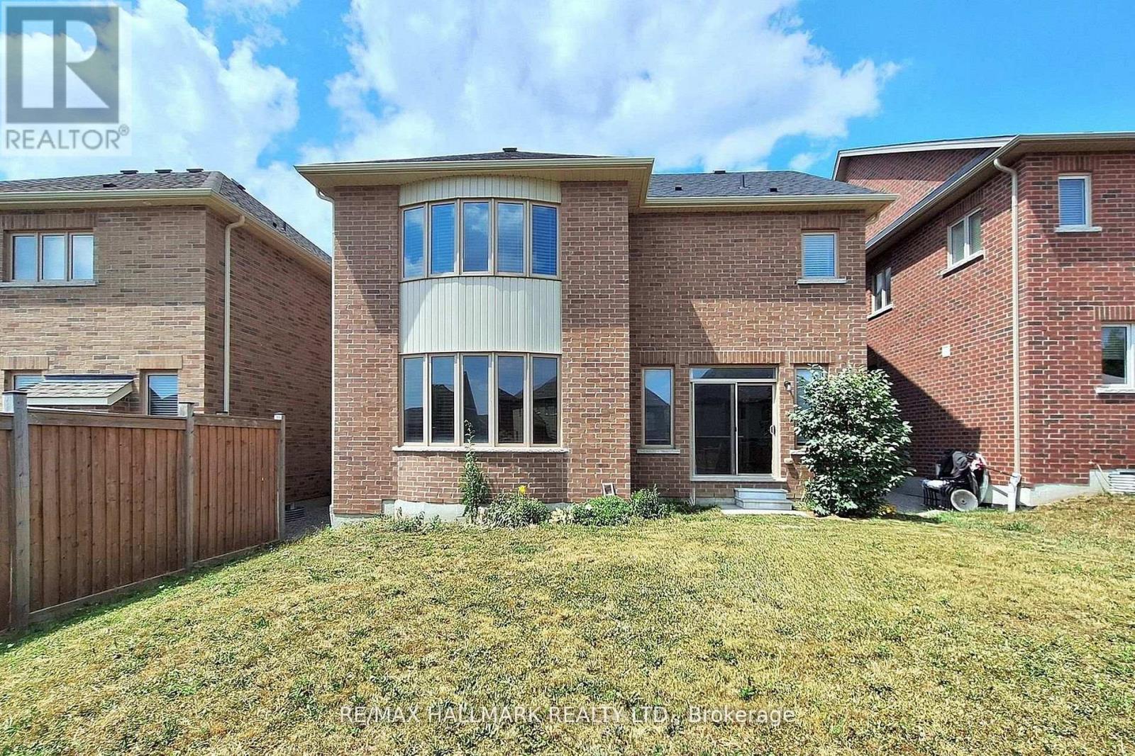 61 Mcisaac Drive, Springwater, ON - Outdoor With Exterior