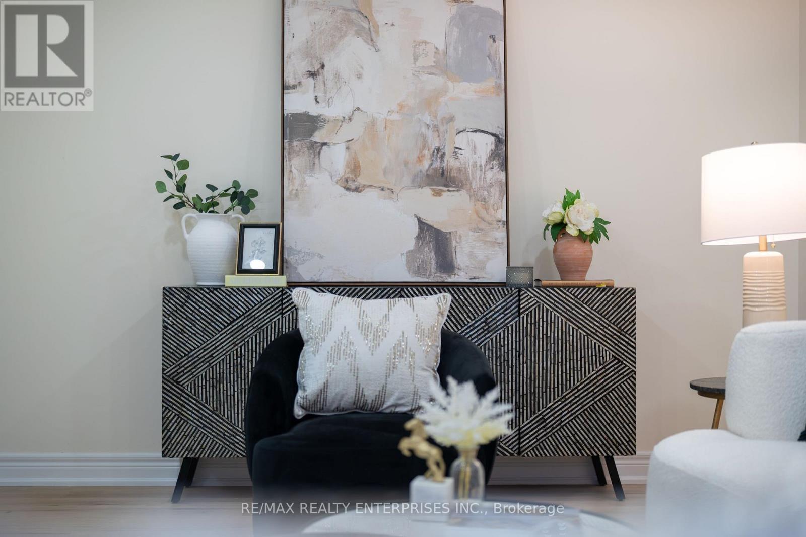 25 Porteous Circle, Brampton, ON - Indoor Photo Showing Other Room