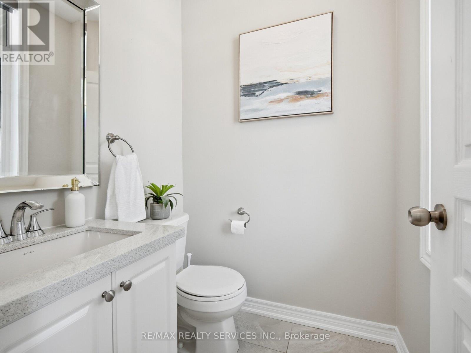 26 Yellow Sorrel Road, Brampton, ON - Indoor Photo Showing Bathroom