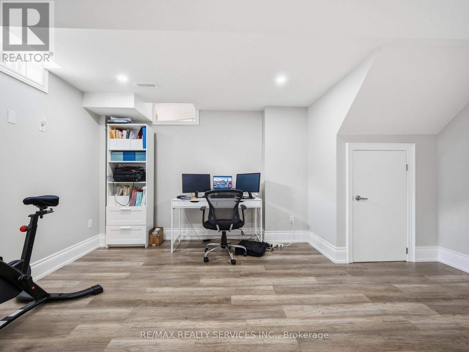 26 Yellow Sorrel Road, Brampton, ON - Indoor Photo Showing Other Room