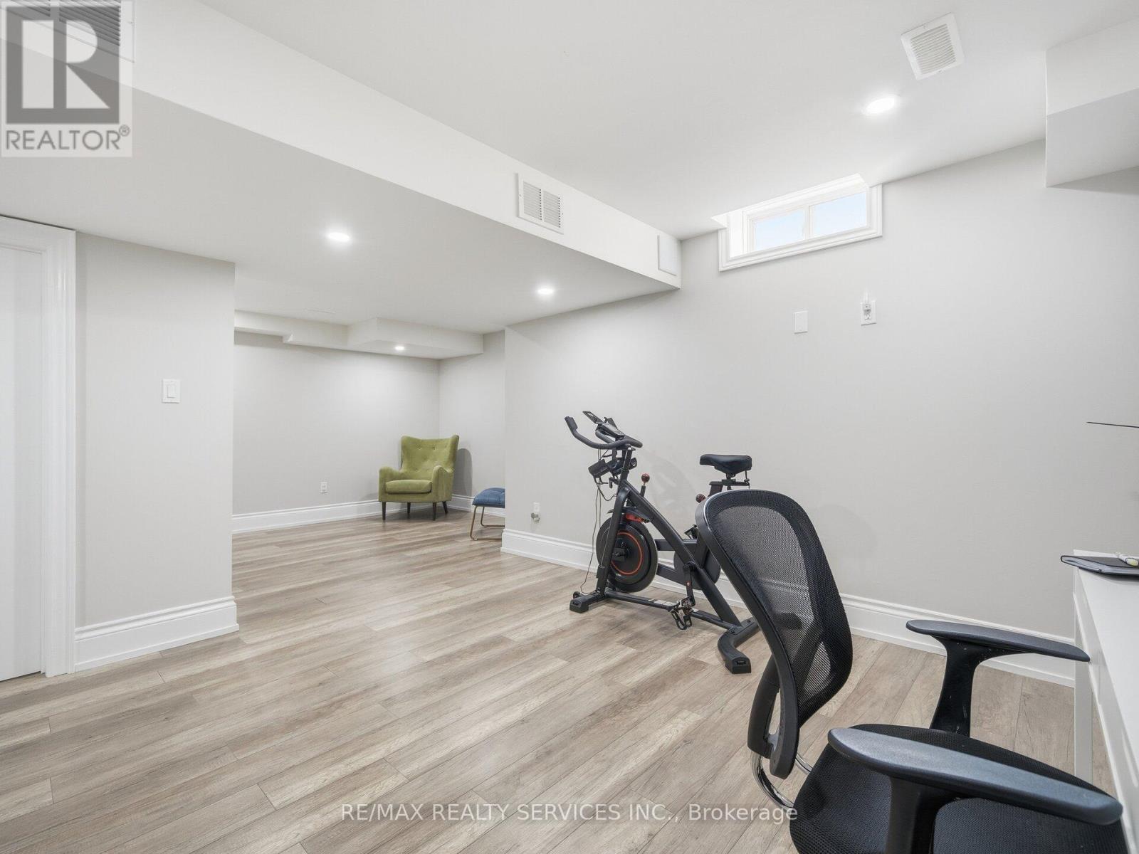 26 Yellow Sorrel Road, Brampton, ON - Indoor Photo Showing Gym Room