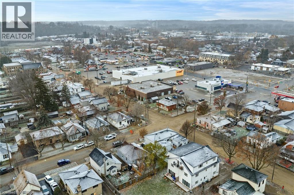 68 Oak Street, Brantford, ON - Outdoor With View