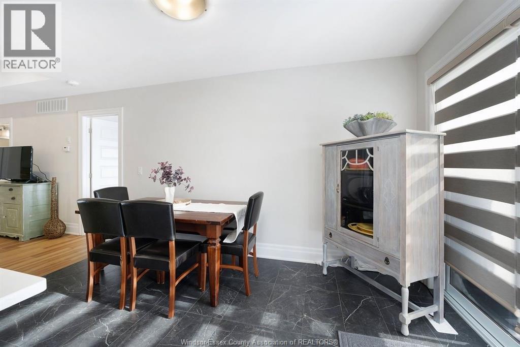 163 Lane Street, Essex, ON - Indoor Photo Showing Dining Room