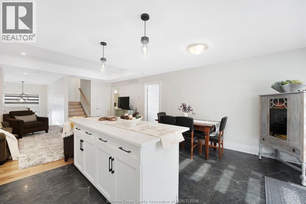 163 Lane Street, Essex, ON - Indoor