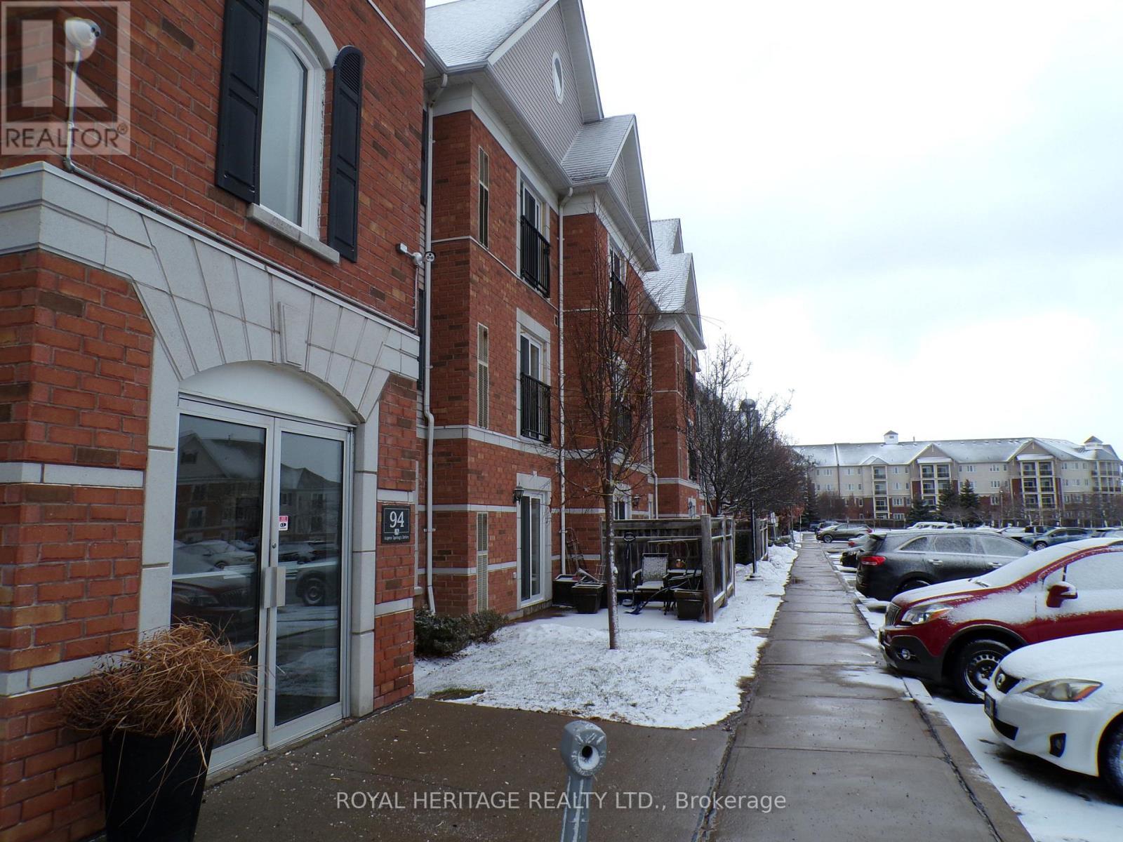 106 - 94 Aspen Springs Drive, Clarington (Bowmanville), ON - Outdoor