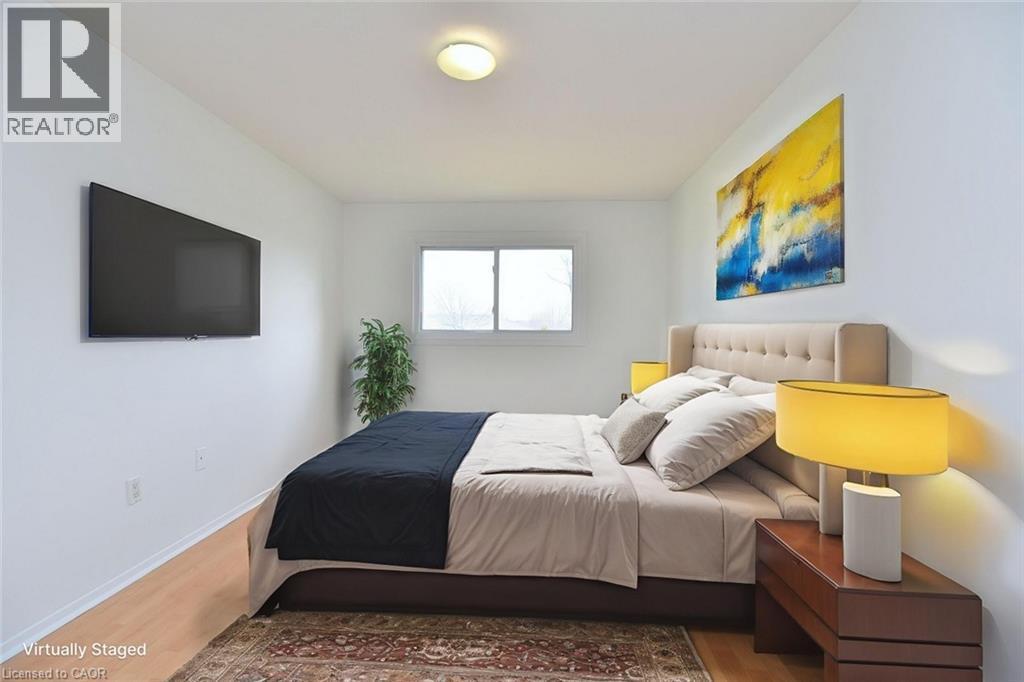 1564 Garth Street Unit# 30A, Hamilton, ON - Indoor Photo Showing Bedroom