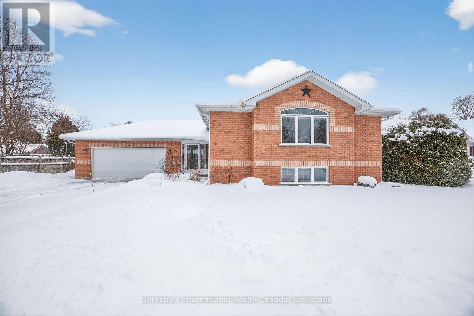 35 Elgin Street S, Blue Mountains, ON - Outdoor