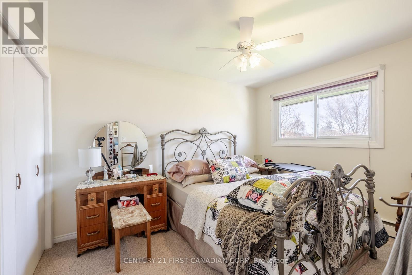758 Cheapside Street, London East (East C), ON - Indoor Photo Showing Bedroom