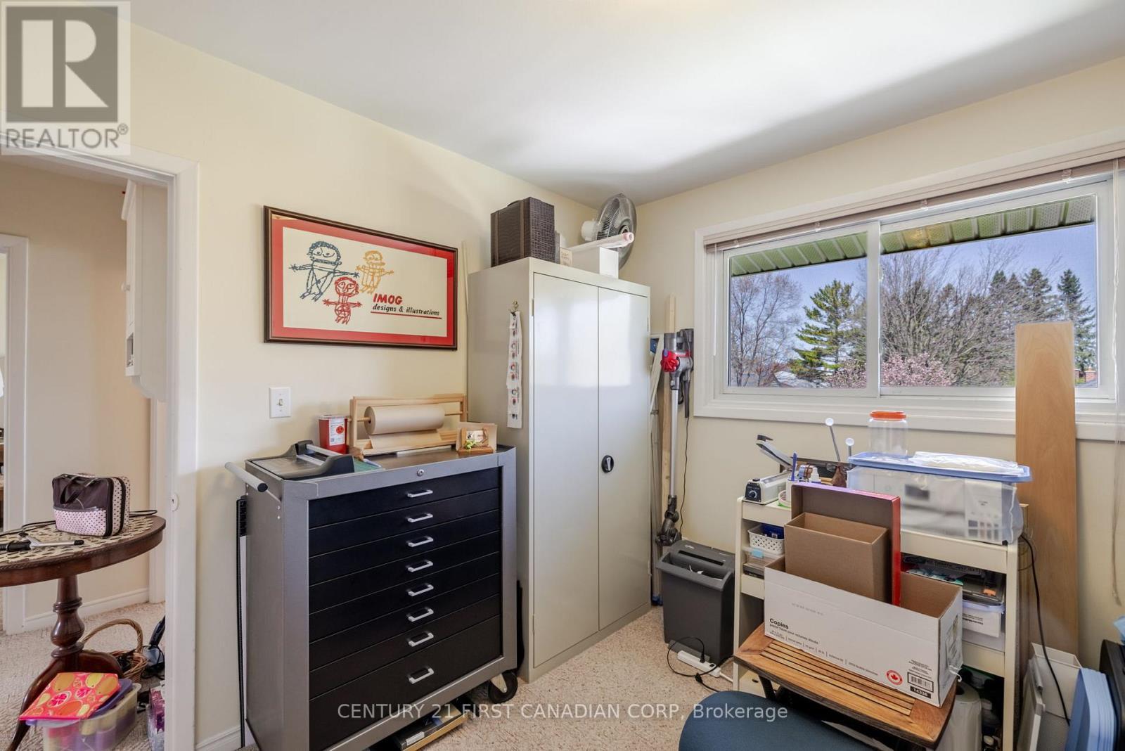 758 Cheapside Street, London East (East C), ON - Indoor