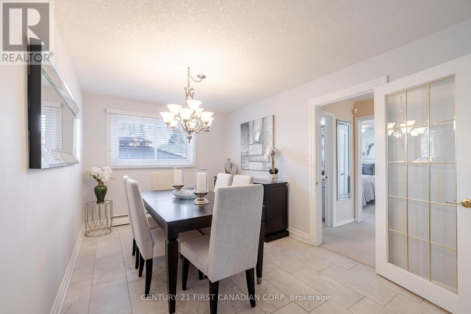 758 Cheapside Street, London East (East C), ON - Indoor Photo Showing Dining Room