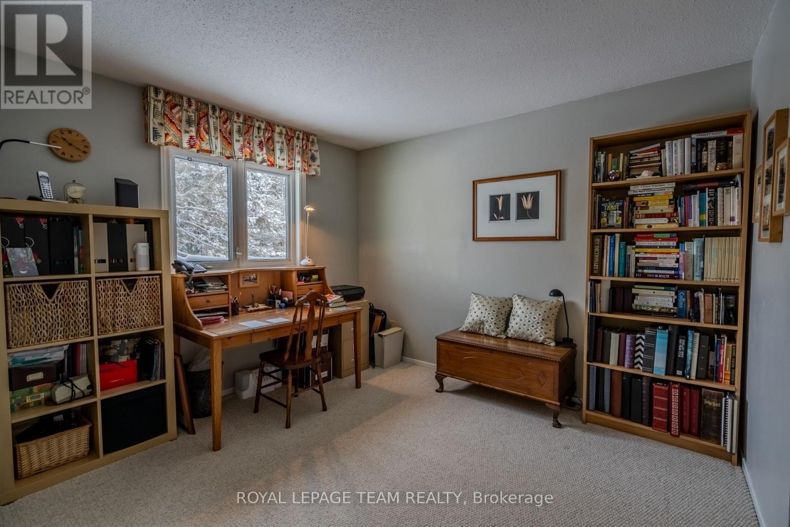 118 Seabrooke Drive, Ottawa, ON - Indoor Photo Showing Other Room