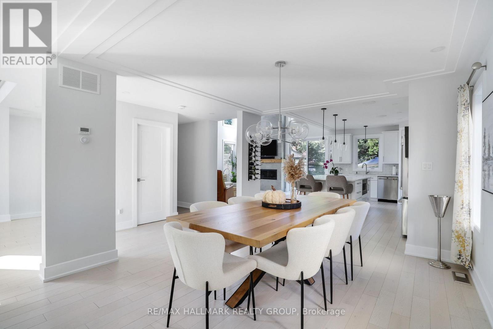 668 Mansfield Avenue, Ottawa, ON - Indoor Photo Showing Dining Room