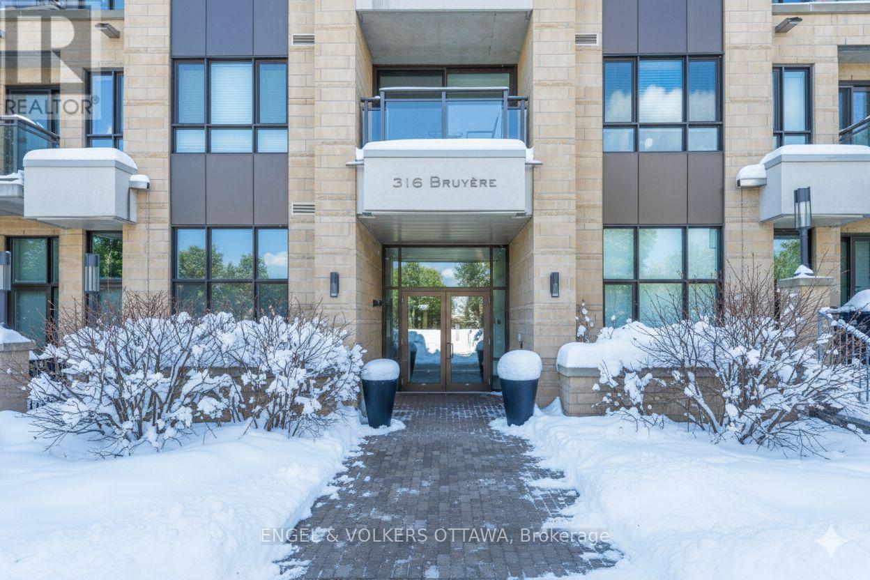 302 - 316 Bruyere Street, Ottawa, ON - Outdoor With Balcony With Facade