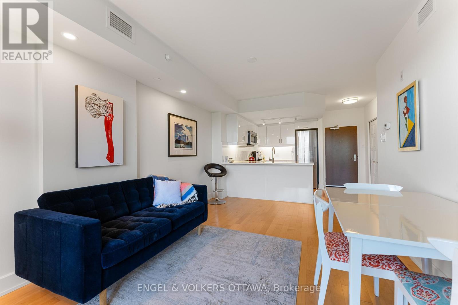 302 - 316 Bruyere Street, Ottawa, ON - Indoor Photo Showing Other Room