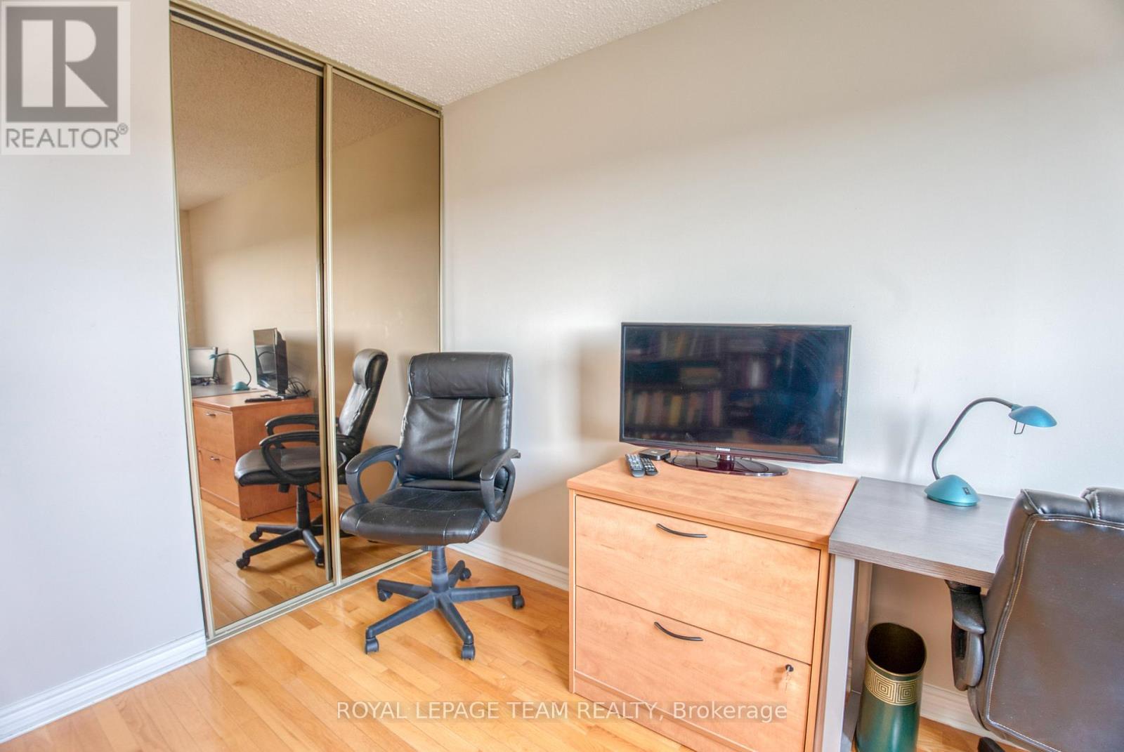 2006 - 1195 Richmond Road, Ottawa, ON - Indoor Photo Showing Office