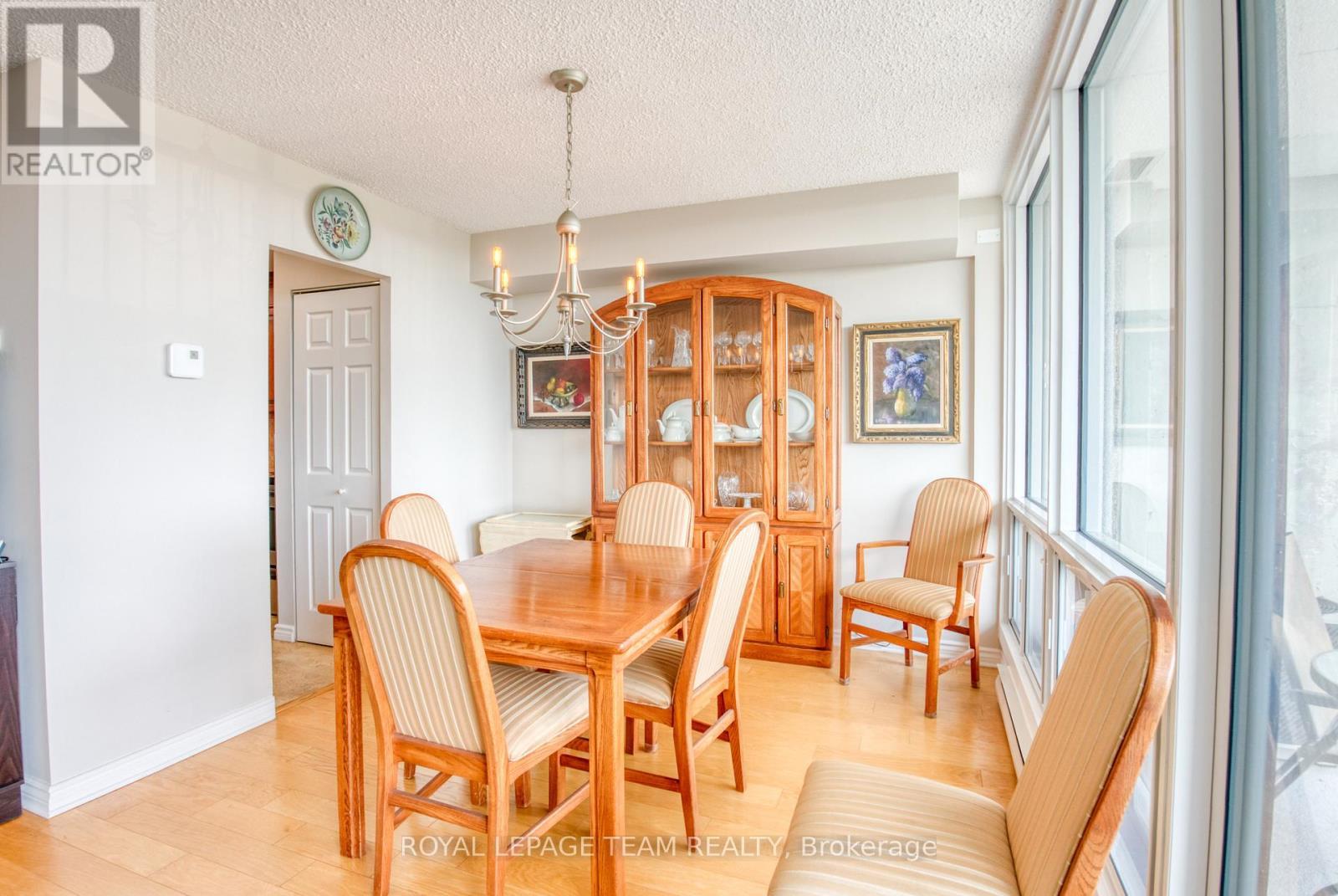 2006 - 1195 Richmond Road, Ottawa, ON - Indoor Photo Showing Dining Room