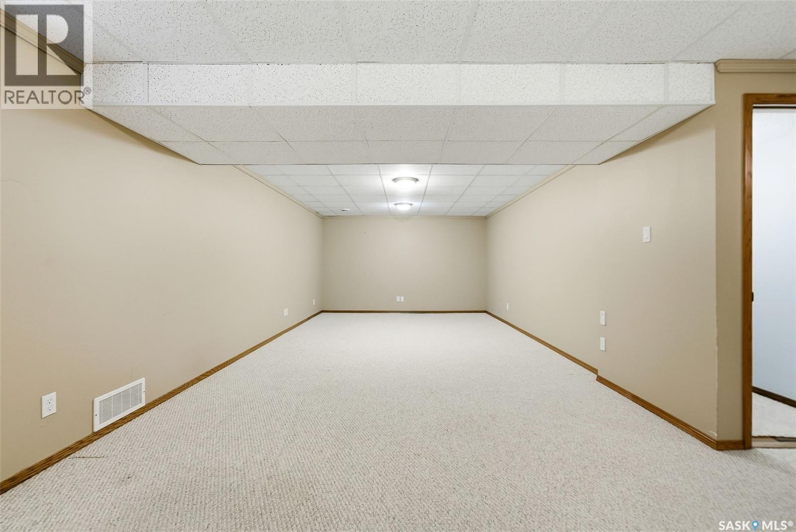 3216 Thames Crescent E, Regina, SK - Indoor Photo Showing Other Room