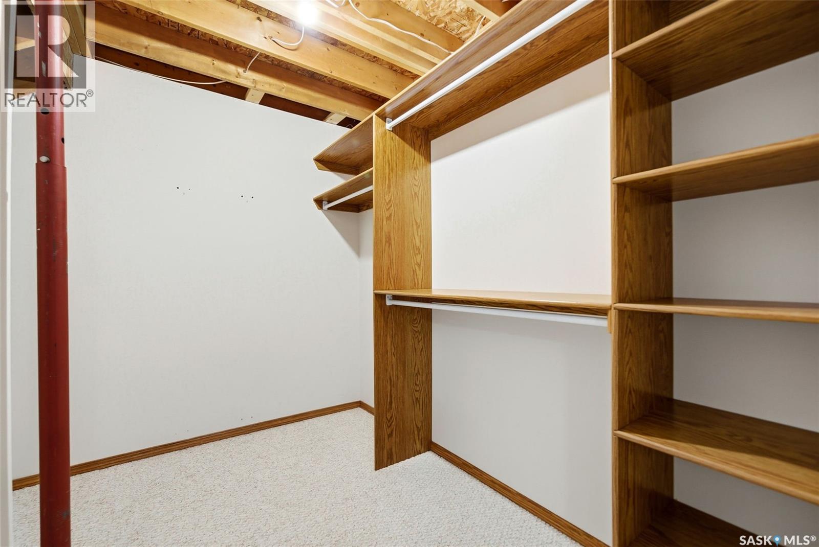 3216 Thames Crescent E, Regina, SK - Indoor Photo Showing Other Room