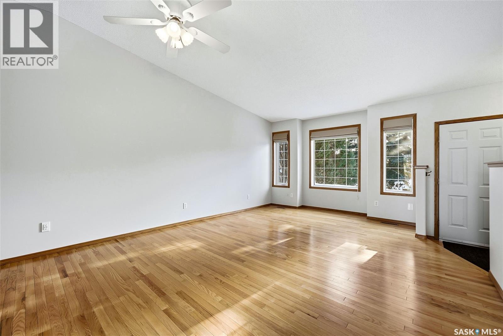 3216 Thames Crescent E, Regina, SK - Indoor Photo Showing Other Room