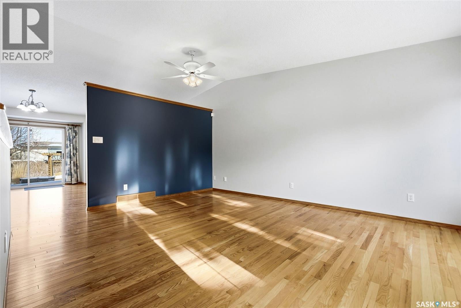 3216 Thames Crescent E, Regina, SK - Indoor Photo Showing Other Room