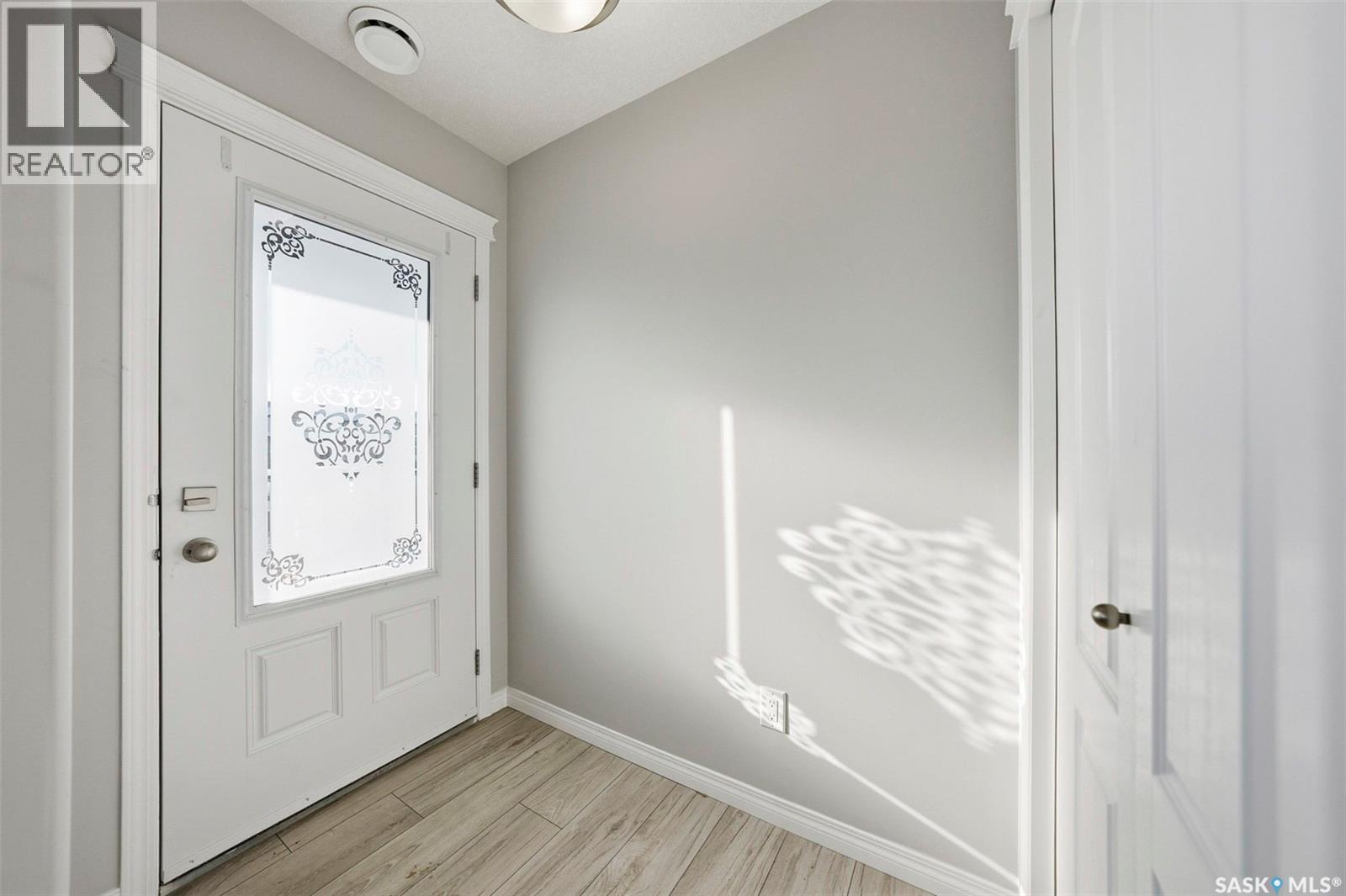 512 103 Klassen Crescent, Saskatoon, SK - Indoor Photo Showing Other Room