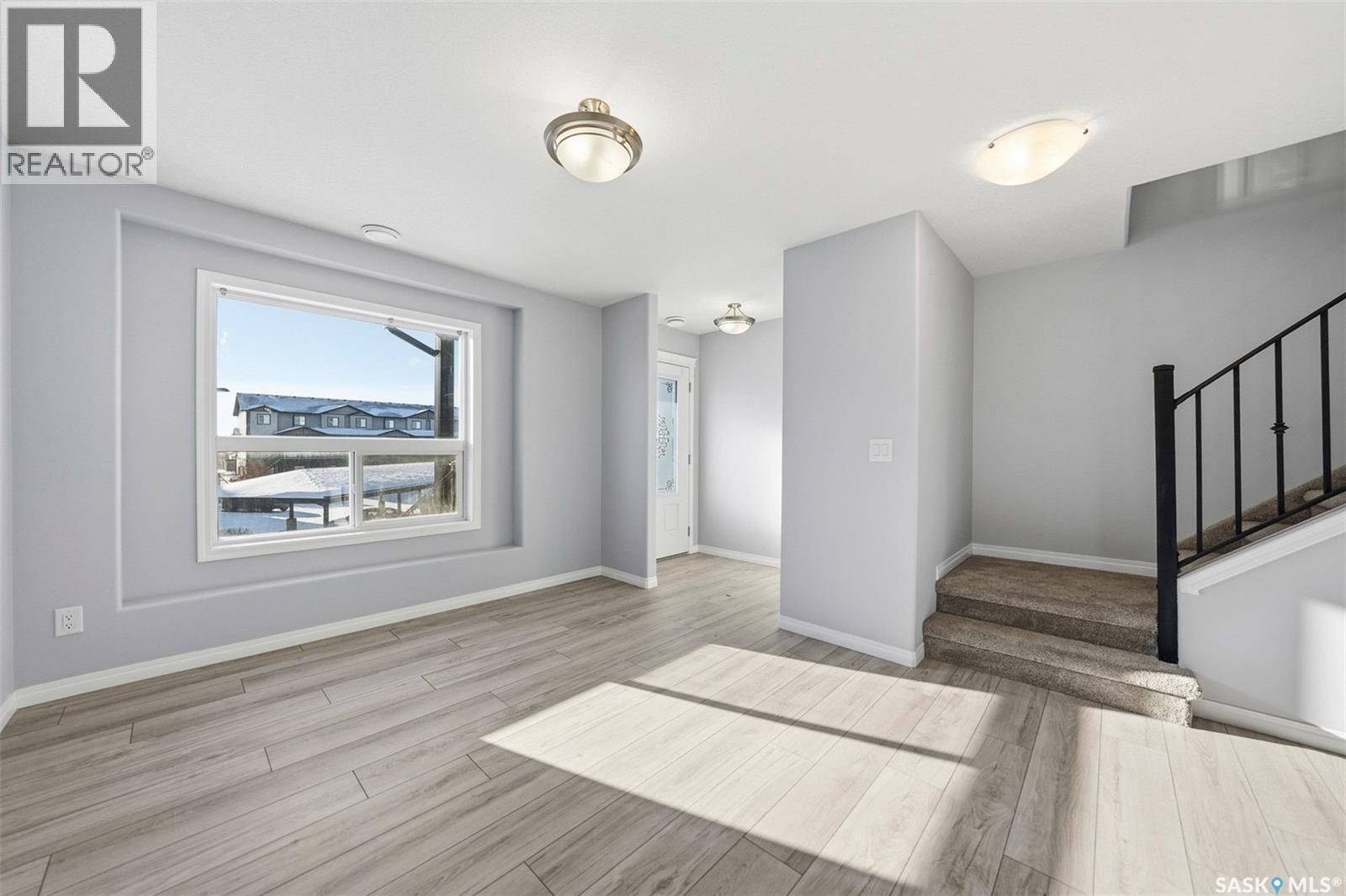 512 103 Klassen Crescent, Saskatoon, SK - Indoor