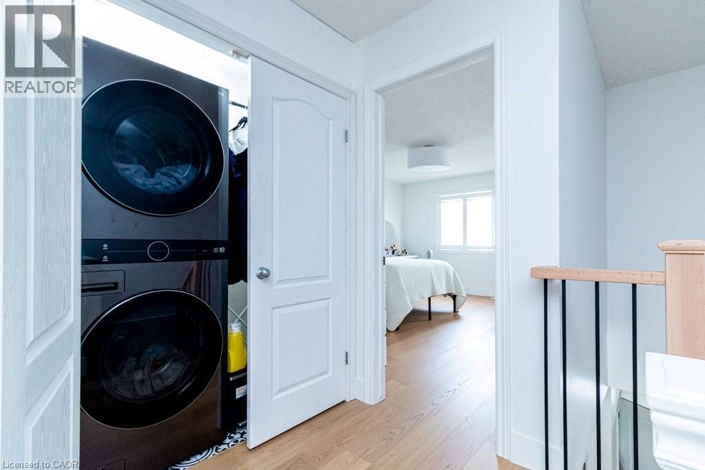 60 Cloverleaf Drive Unit# 48, Ancaster, ON - Indoor Photo Showing Laundry Room